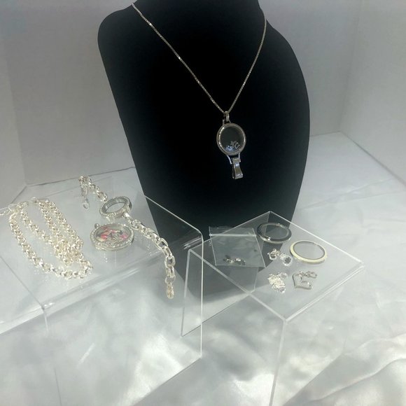 Origami Owl brand bracelets and charms - Picture 1 of 5